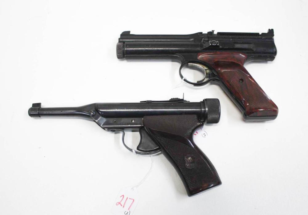 TWO AIR PISTOLS HY SCORE MODEL 33e237