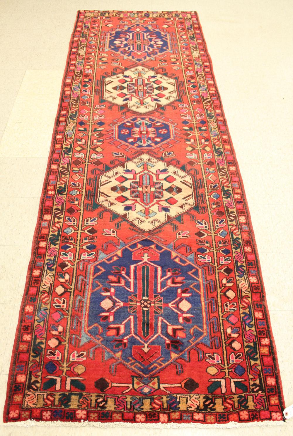 HAND KNOTTED PERSIAN TRIBAL AREA