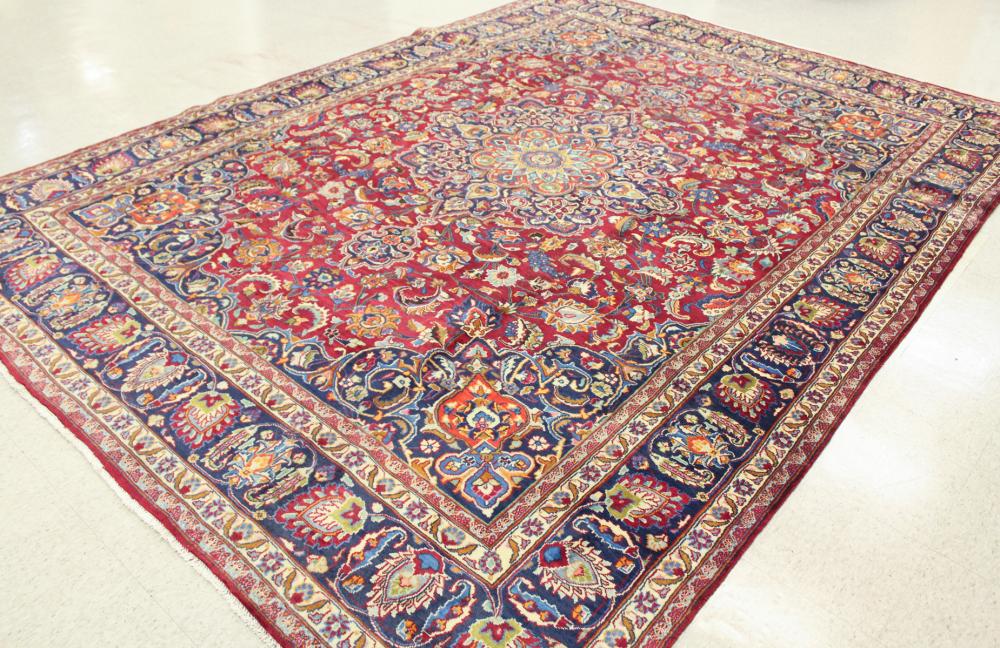 SIGNED PERSIAN CARPET, HAND KNOTTED