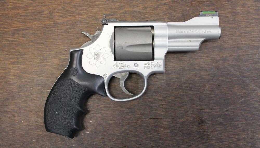 SMITH AND WESSON MODEL 396 AIR-LITE