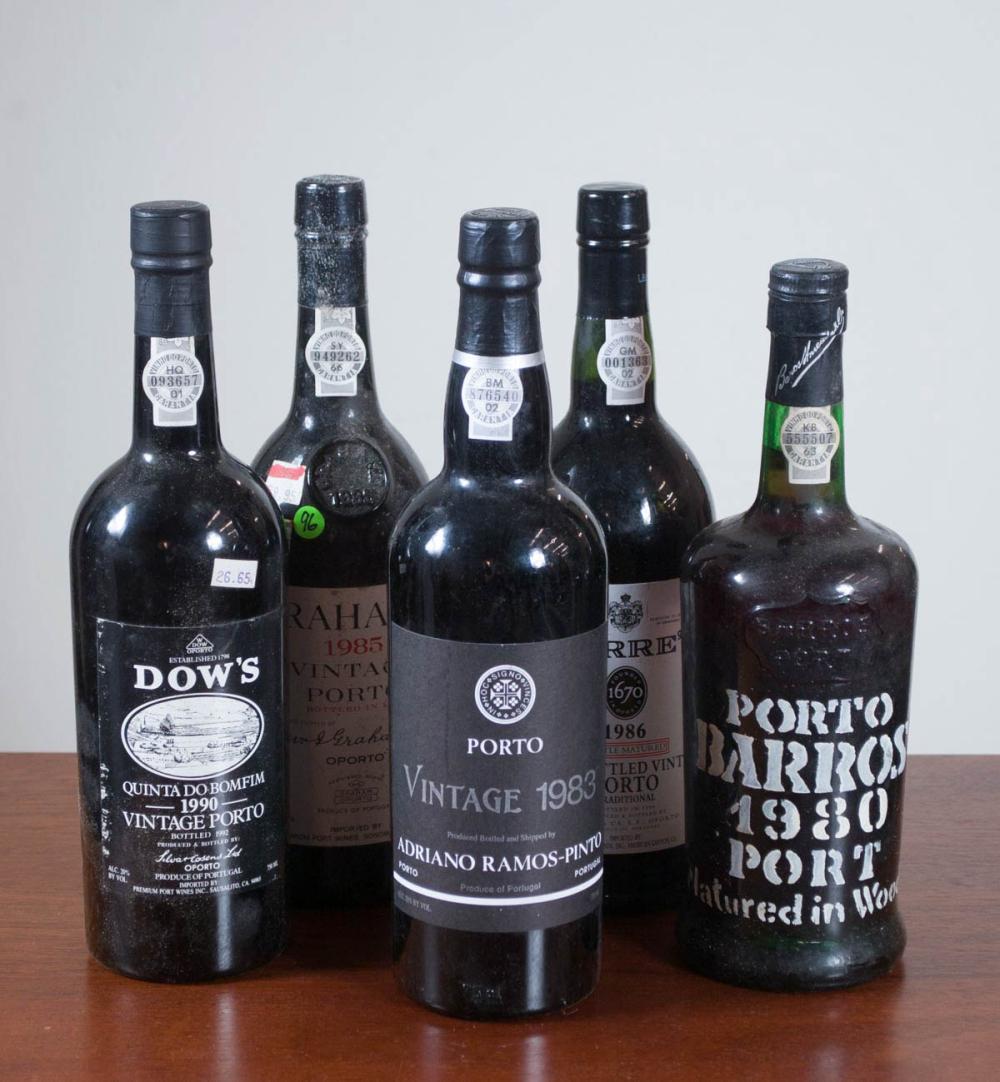 FIFTY SIX BOTTLE VINTAGE PORT COLLECTION  33e4db