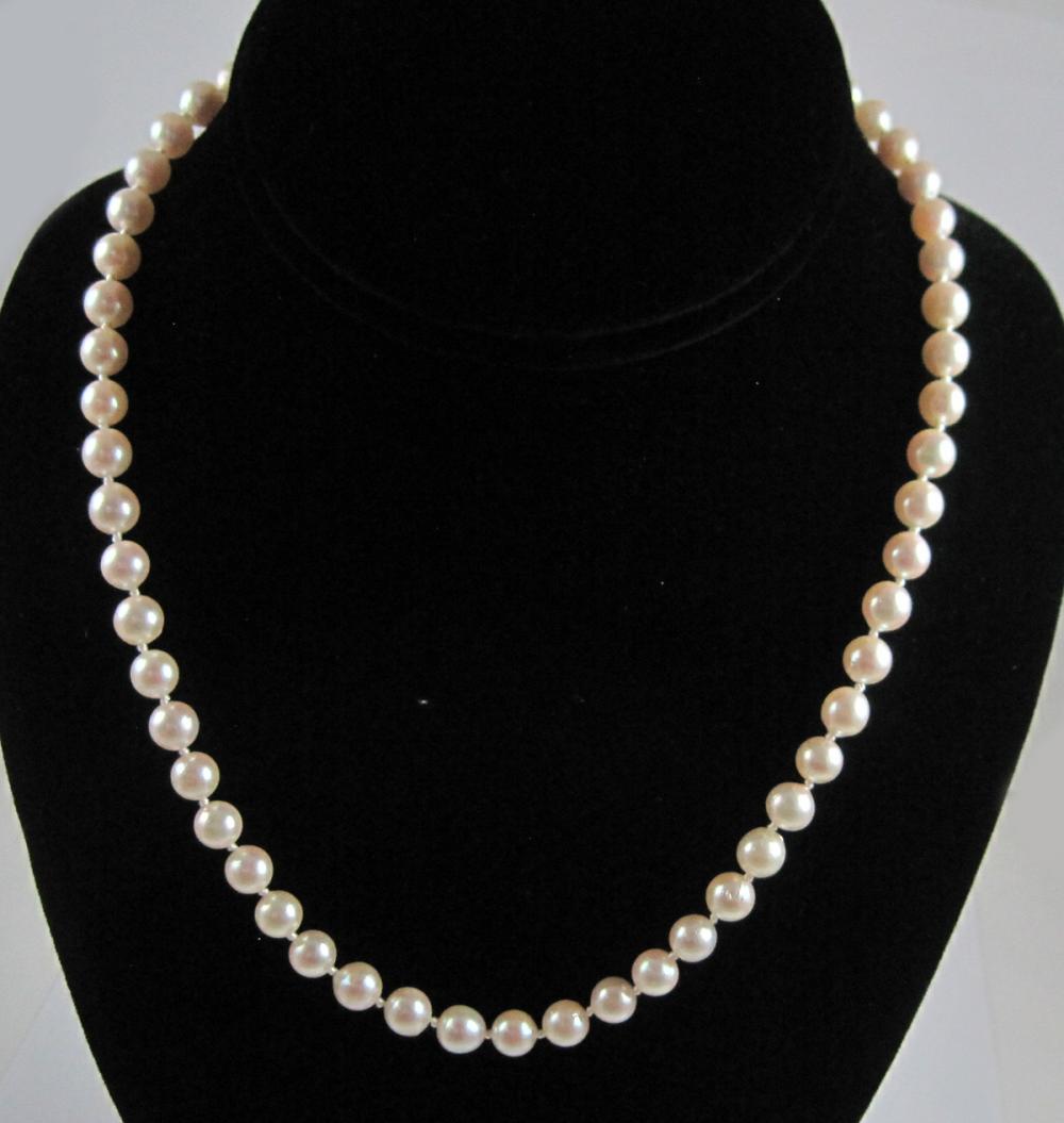 JAPANESE CULTURED AKOYA PEARL NECKLACEJAPANESE 33e53e