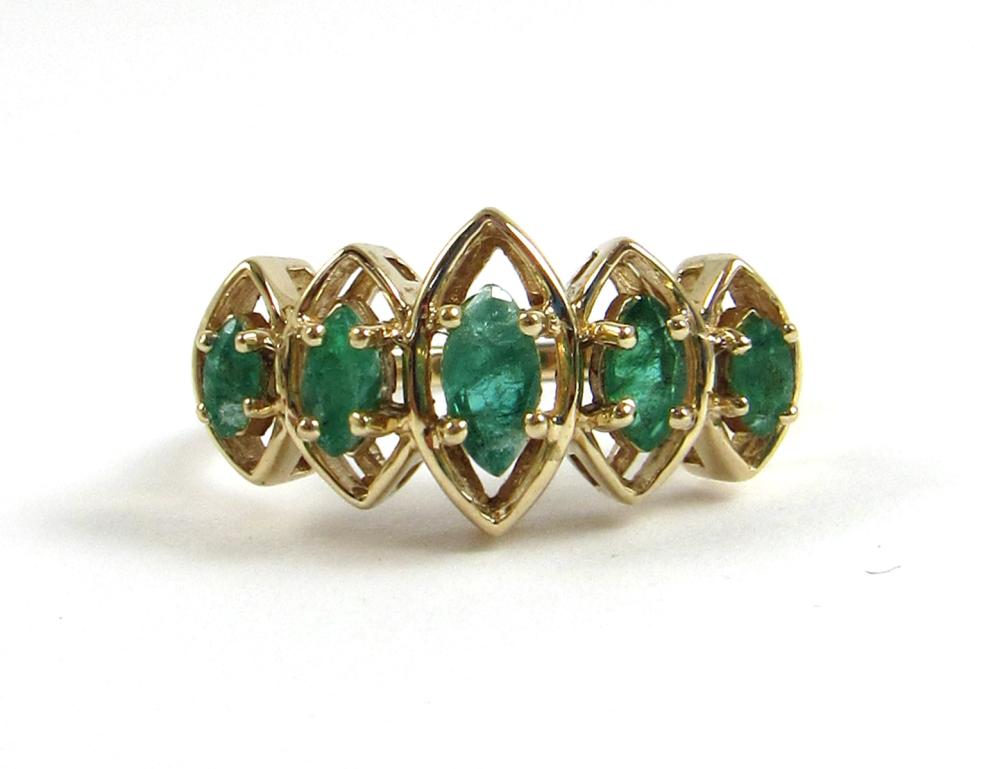 EMERALD RINGEMERALD RING Marquise cut 33e589