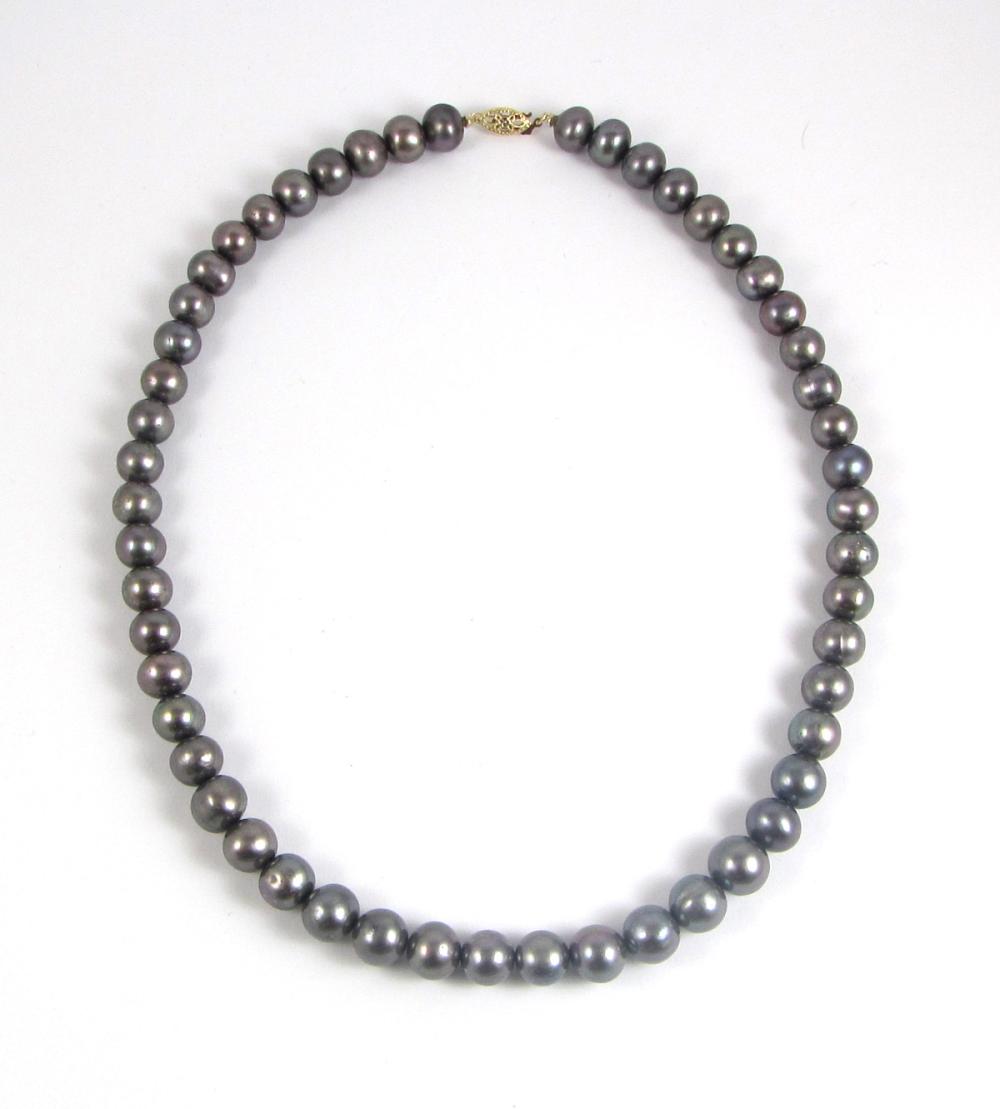 BLACK PEARL NECKLACEBLACK PEARL