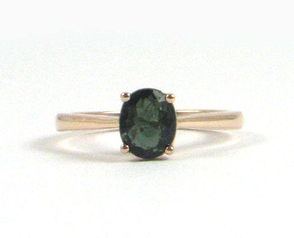 GREEN TOURMALINE AND FOURTEEN KARAT 33e5de