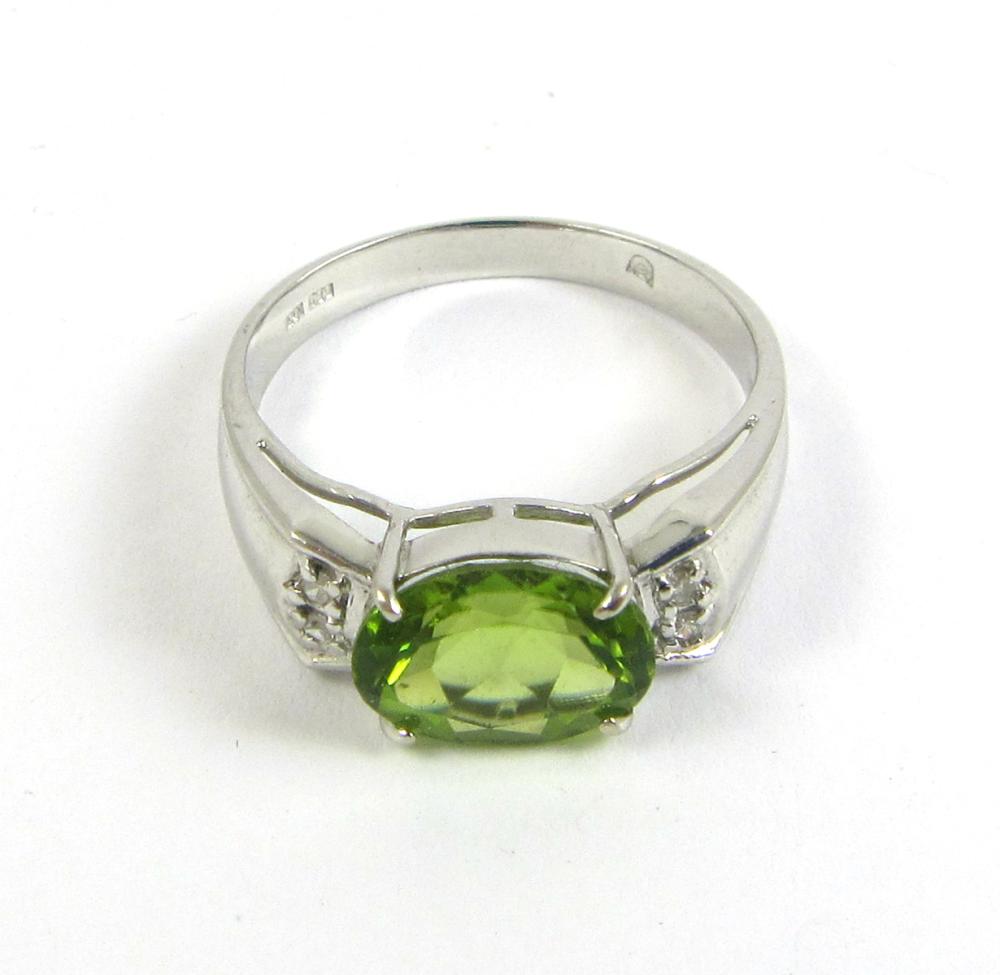 PERIDOT DIAMOND AND FOURTEEN KARAT 33e69e