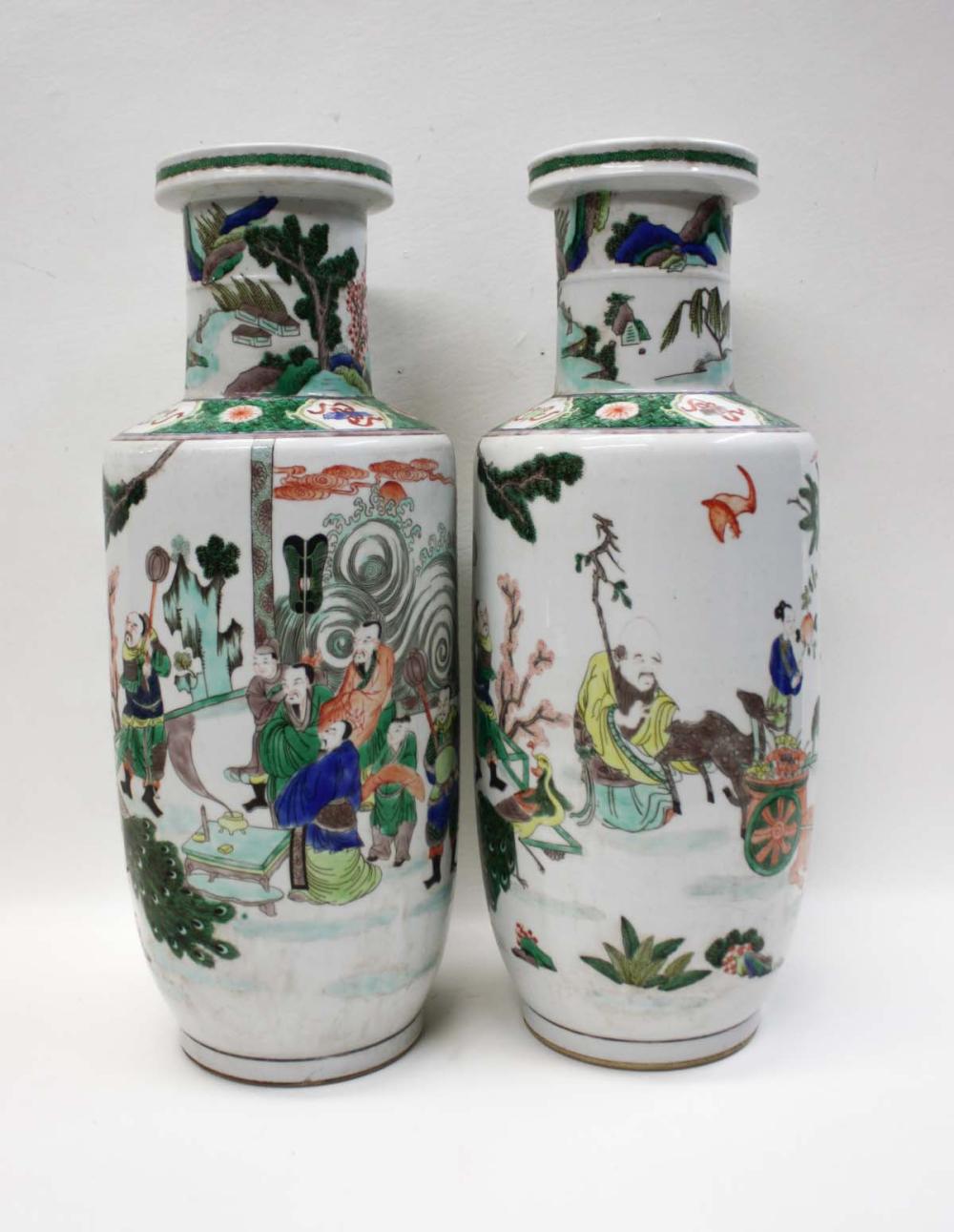 PAIR OF CHINESE WUCAI IMMORTALS  33e6ef