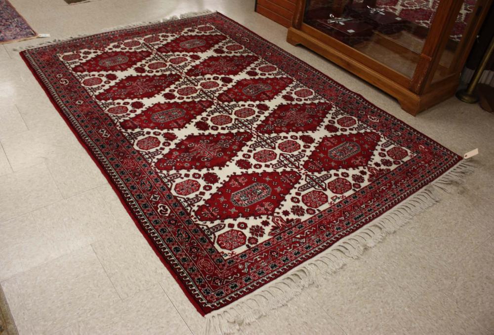 HAND KNOTTED ORIENTAL CARPET, CITY