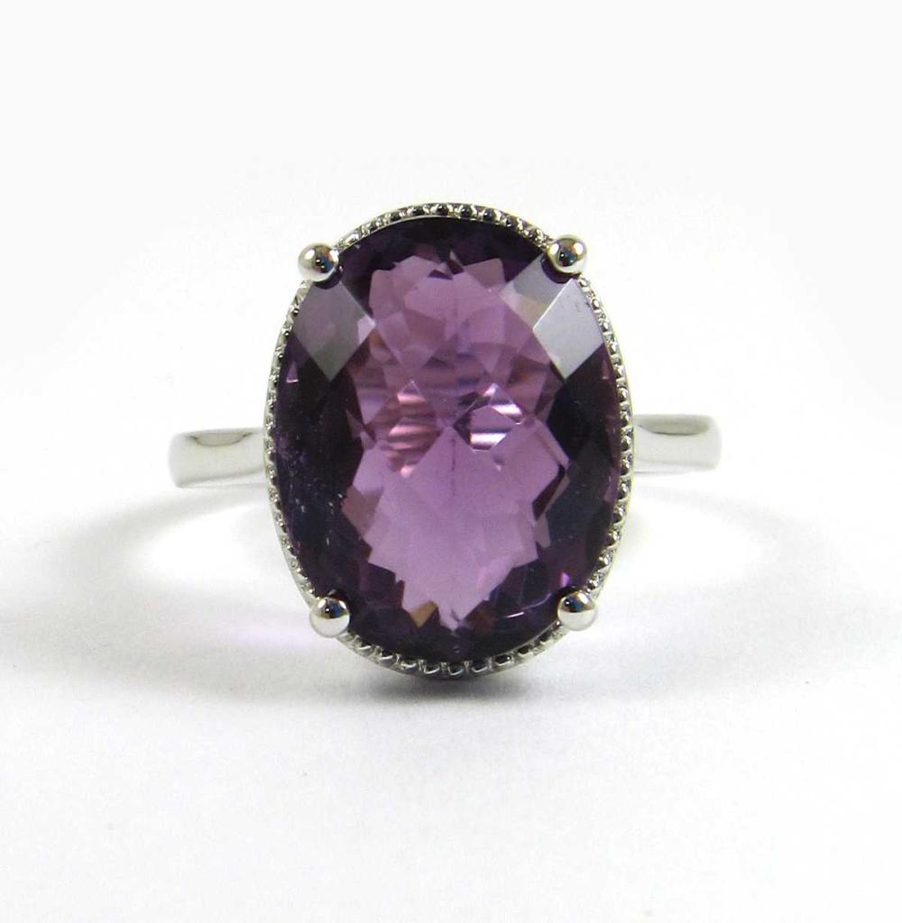 AMETHYST SOLITAIRE RING OVAL CUT 33e886