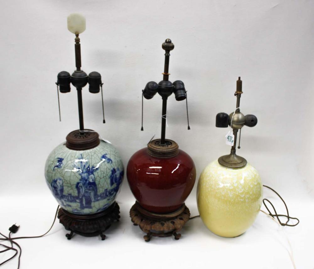 THREE PORCELAIN TABLE LAMPS, 1 CHINESE