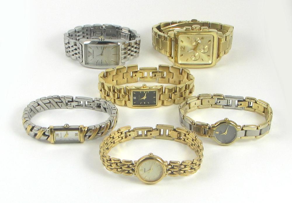 COLLECTION OF SIX QUARTZ WRISTWATCHES  33e97b