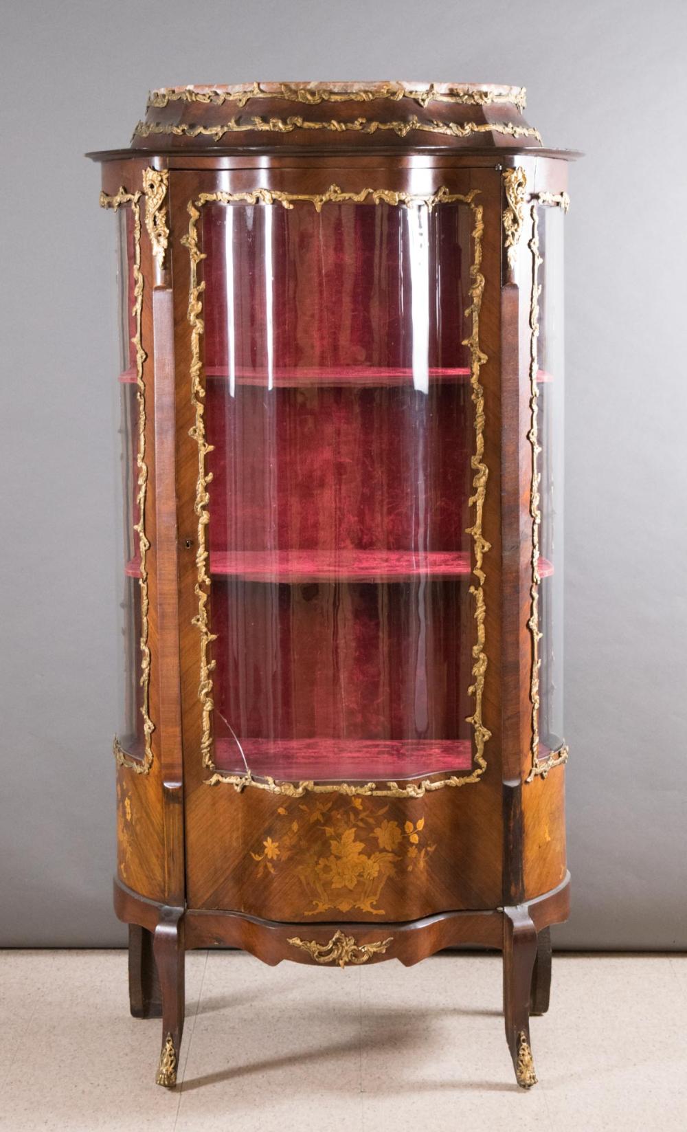 LOUIS XV STYLE MARBLE-TOP VITRINE,