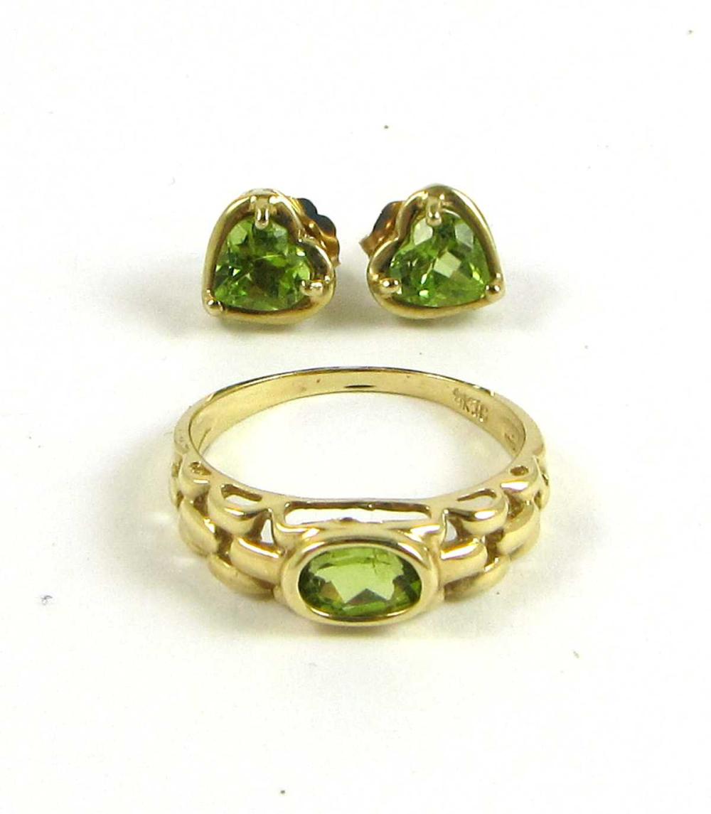 PERIDOT AND FOURTEEN KARAT GOLD 33ea3b