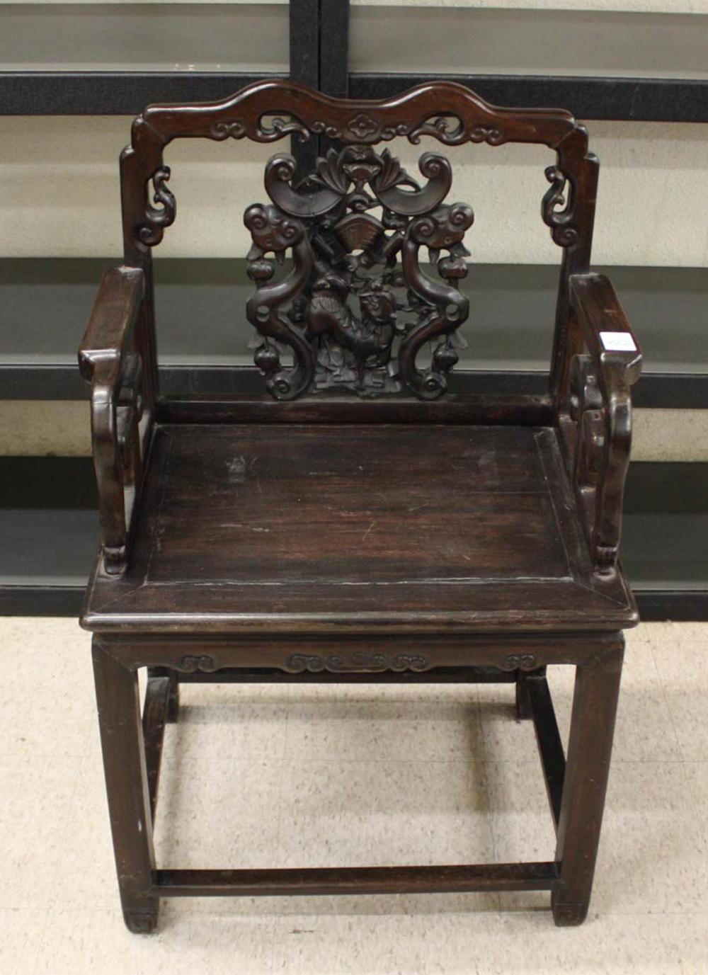 CHINESE CARVED HONGMU ARMCHAIR  33ea7e