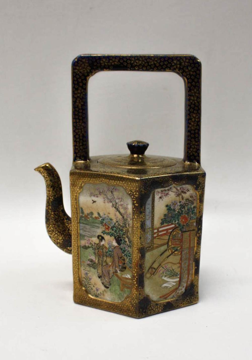 KINKOZAN SATSUMA EXPORT POTTERY TEAPOT,