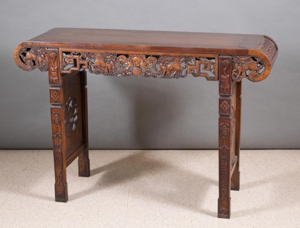 CHINESE MING STYLE CARVED HONGMU