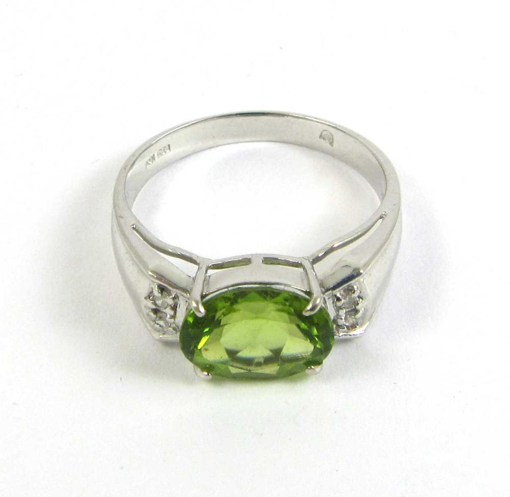 PERIDOT DIAMOND AND FOURTEEN KARAT 33eab6