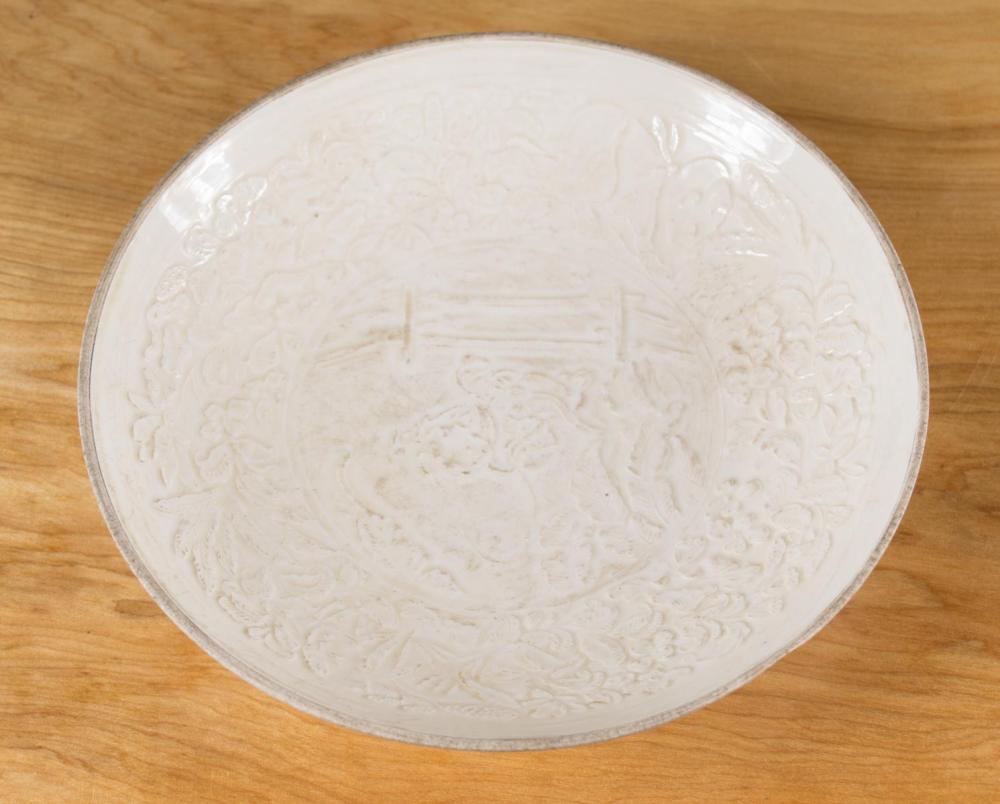 CHINESE DING WARE PORCELAIN BOWL  33eaee