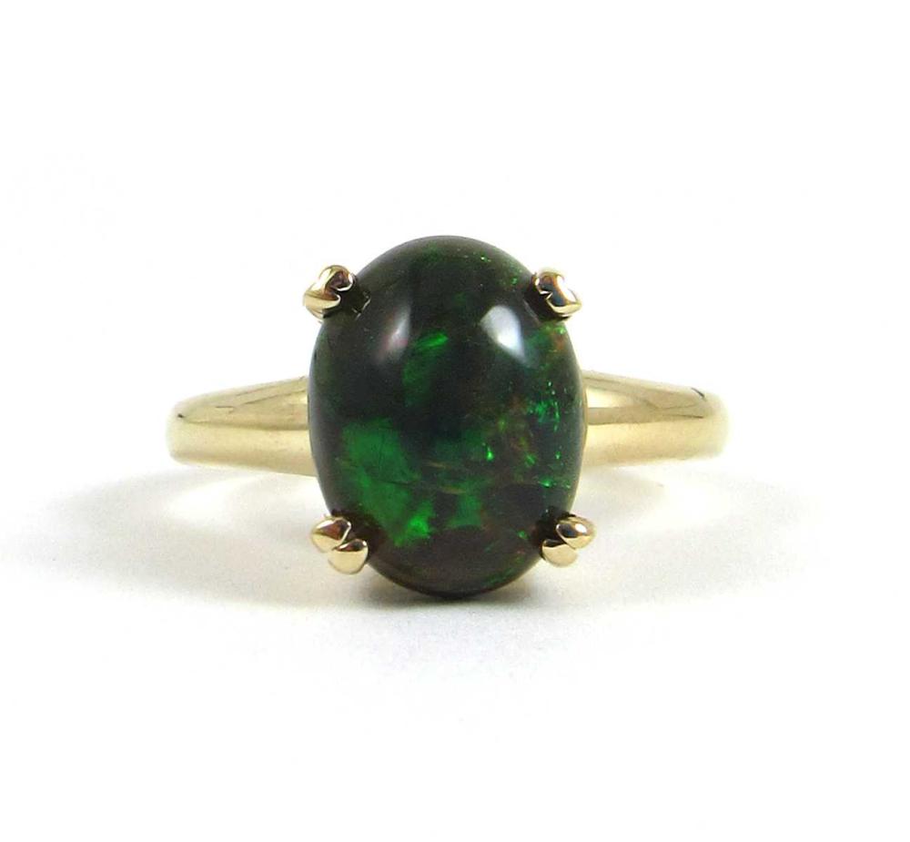 BLACK OPAL AND FOURTEEN KARAT GOLD 33eb6b