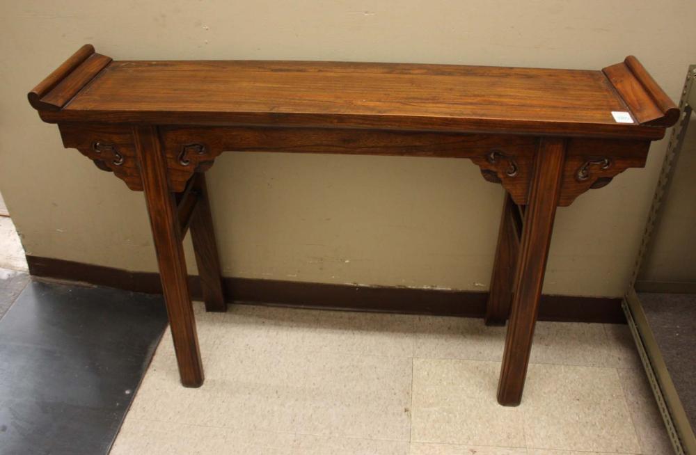 CHINESE MING STYLE ALTAR TABLE  33ebd1