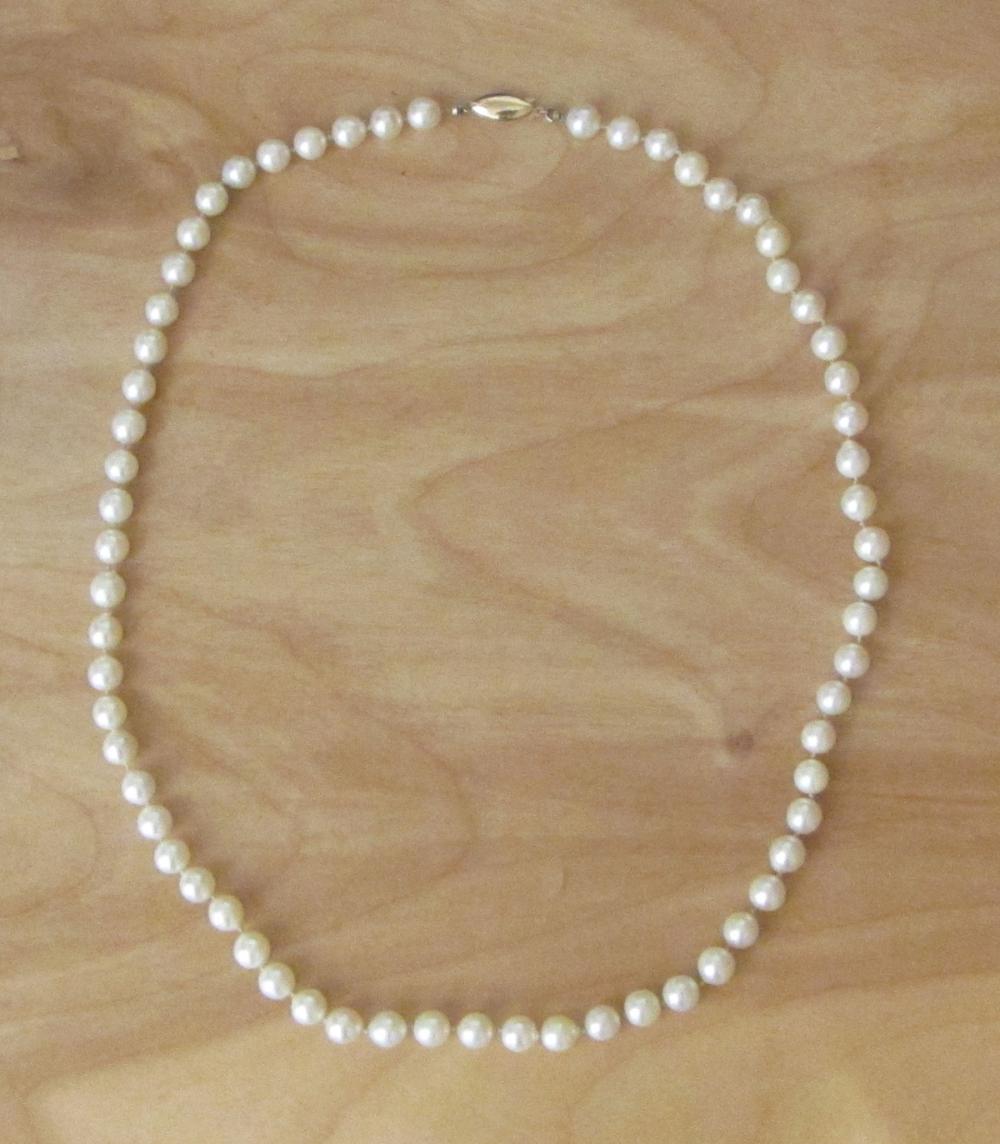 MATINEE LENGTH PEARL AND FOURTEEN
