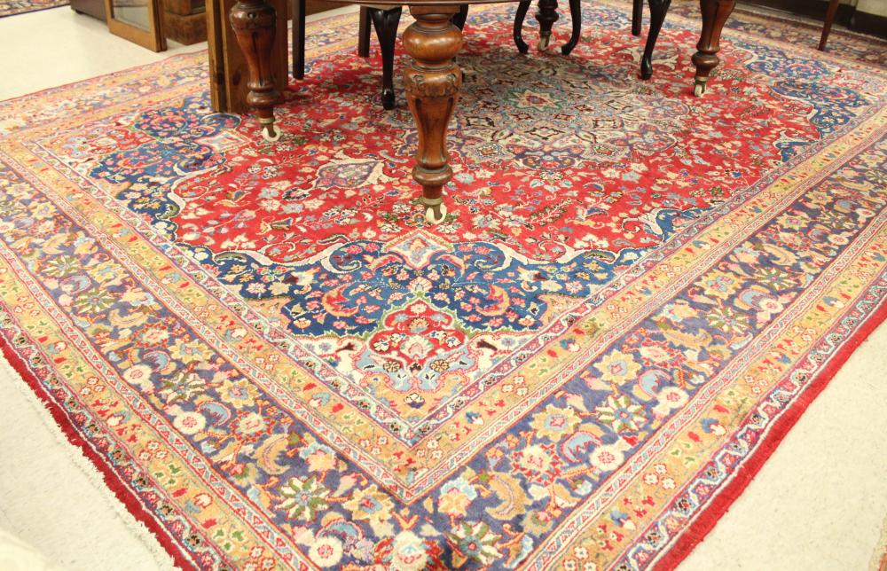 HAND KNOTTED PERSIAN MASHAD CARPET  33eca2