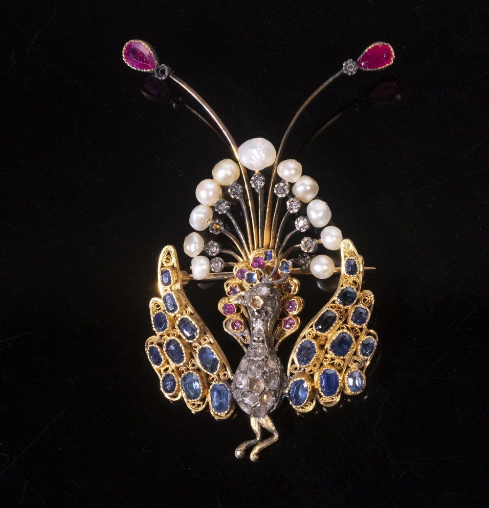 INDIAN PEACOCK BROOCH Gem Set Figural