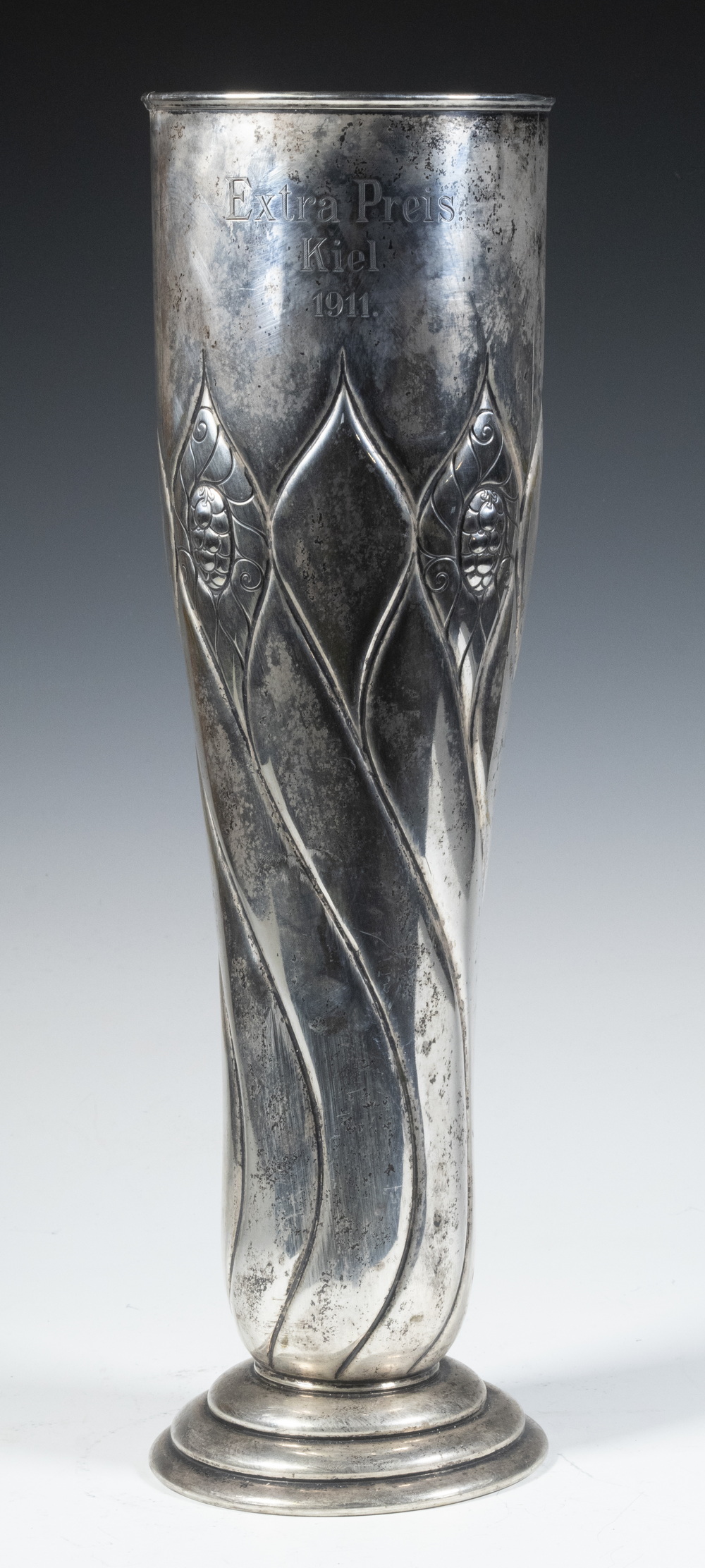 GERMAN ART NOUVEAU SILVER VASE/TROPHY