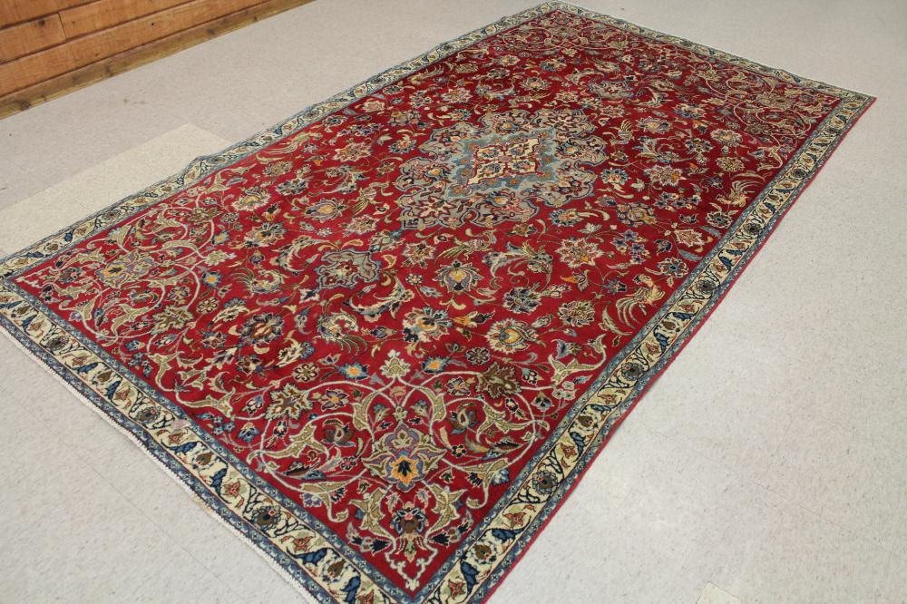 VINTAGE HAND KNOTTED PERSIAN CARPET  33ece4