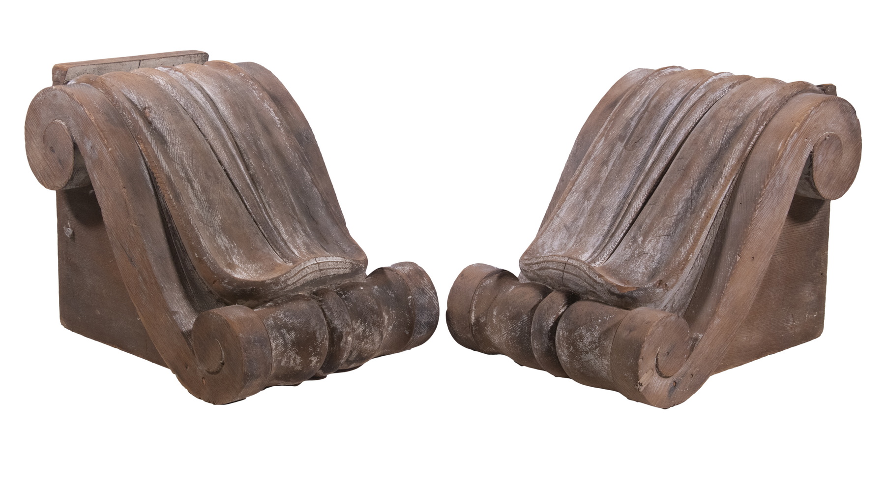 PR CARVED WOODEN CORBELS Pr of 33ed02