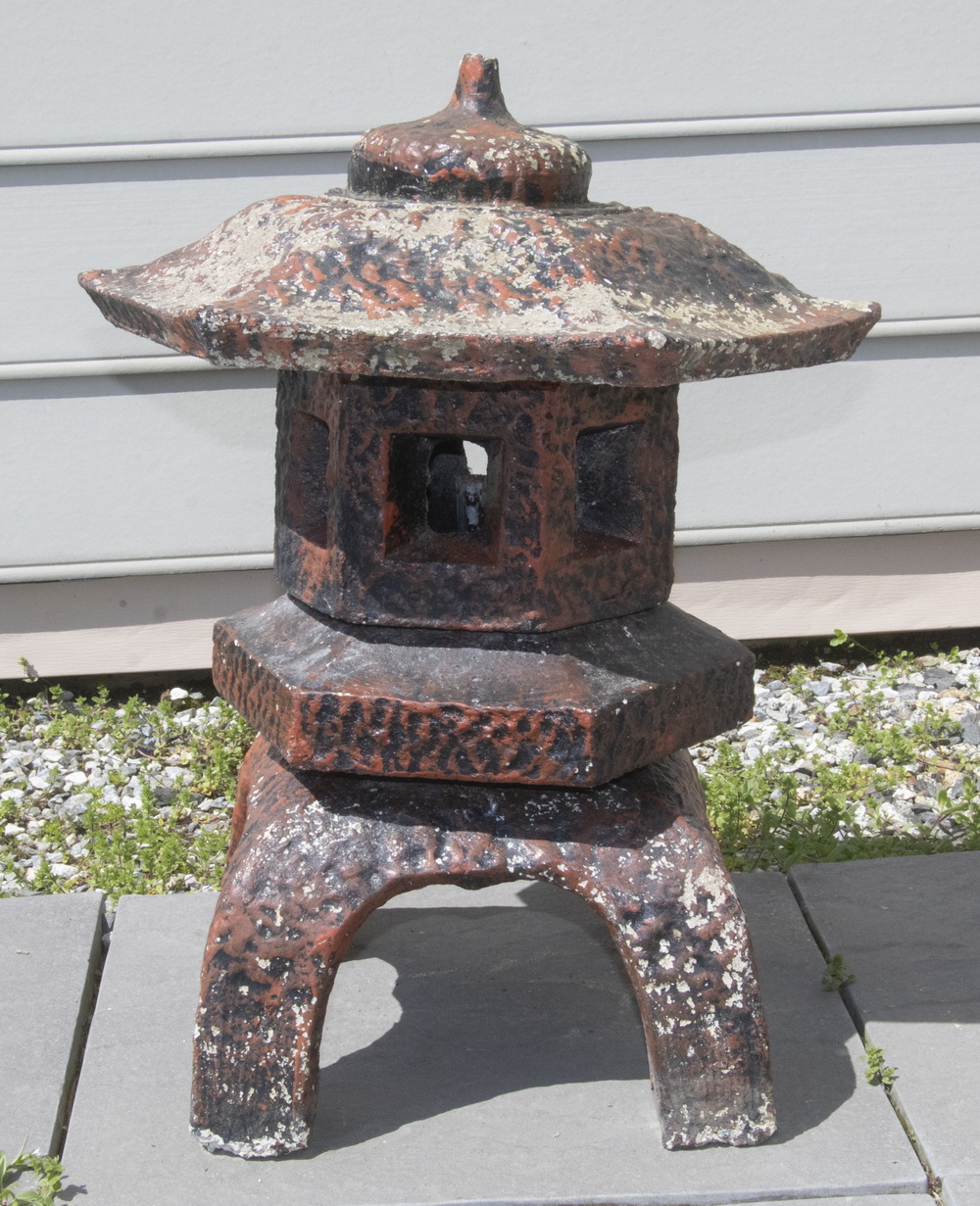 SMALL CAST STONE JAPANESE PAGODA 33edbe