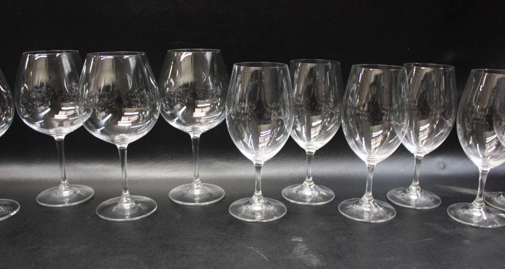 SET OF TWENTY FOUR RIEDEL CRYSTAL 33ef7a