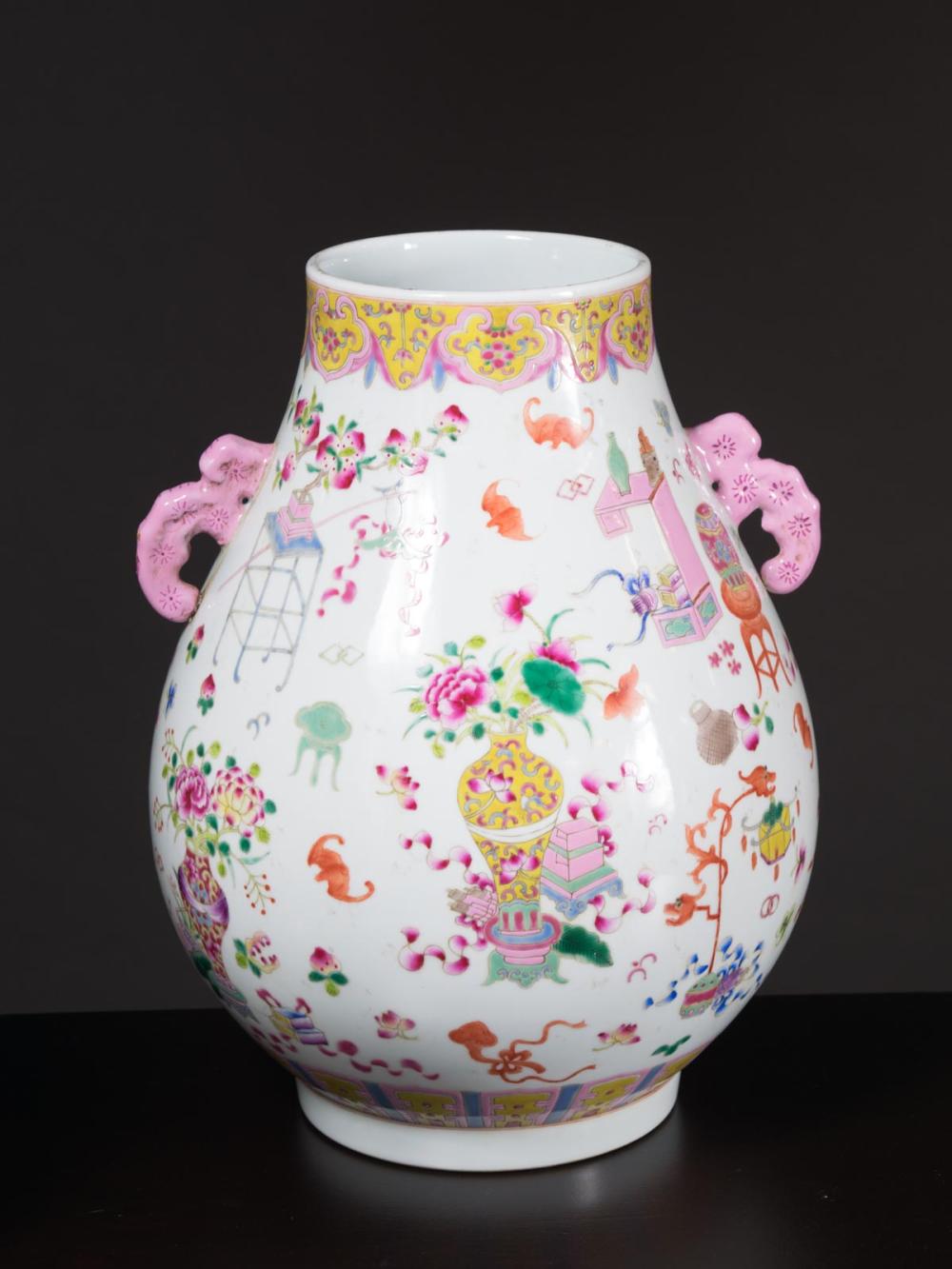 CHINESE FAMILLE ROSE PORCELAIN 33f08b