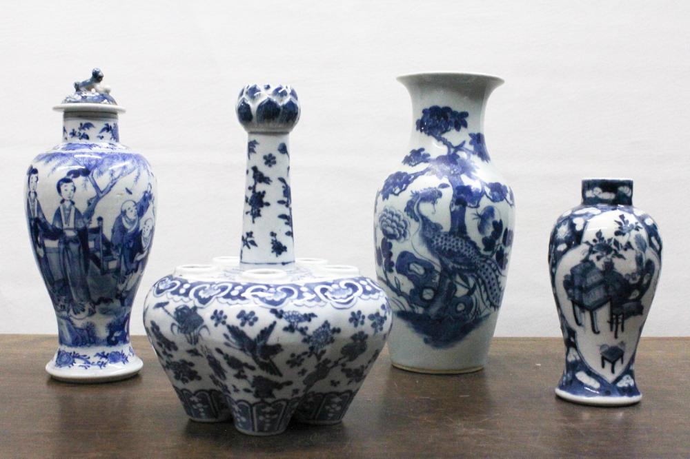 FOUR CHINESE BLUE AND WHITE PORCELAIN