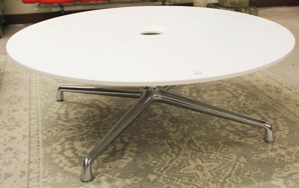 ROUND MCM STYLE SW_1 COFFEE TABLE, SCOTT