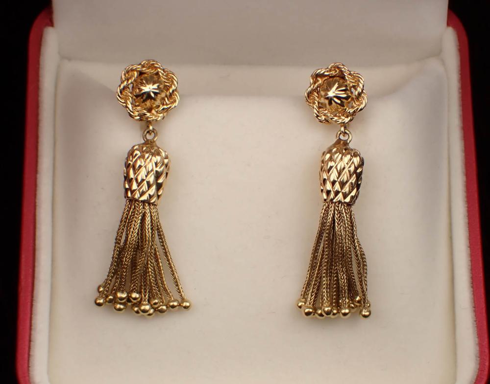 PAIR OF FOURTEEN KARAT GOLD TASSEL 341a4c