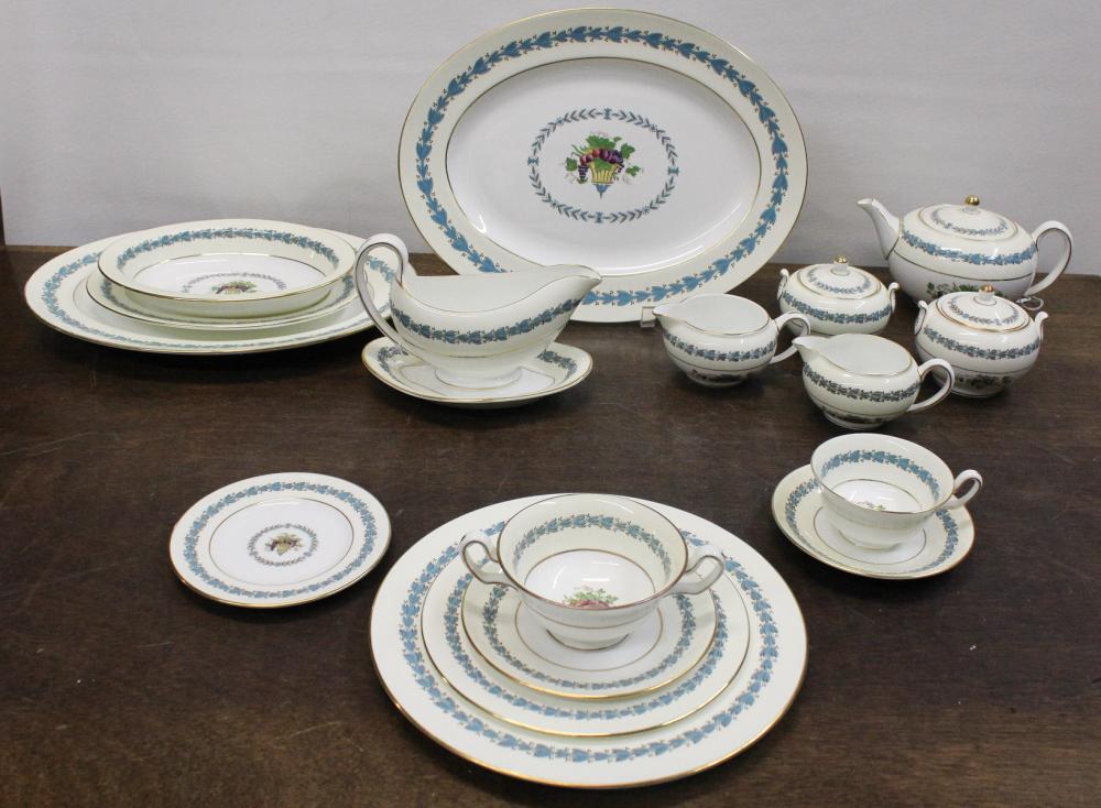 WEDGWOOD APPLEDORE CHINA SETWEDGWOOD 341a7d