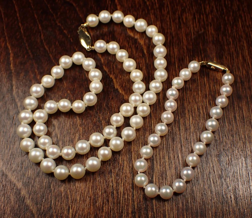 TWO ARTICLES OF PEARL AND GOLD 341b15