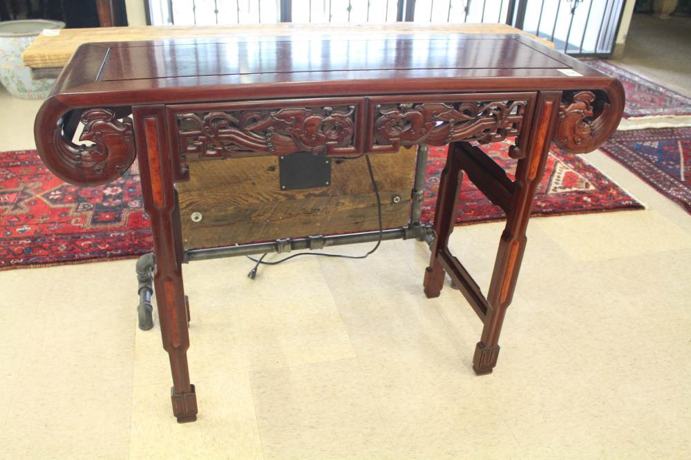 CHINESE ROSEWOOD ALTER TABLECHINESE