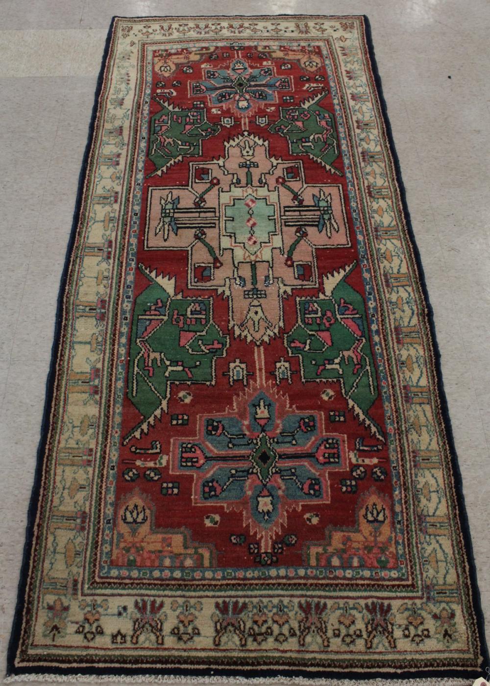 HAND KNOTTED PERSIAN AREA RUGHAND 341cce