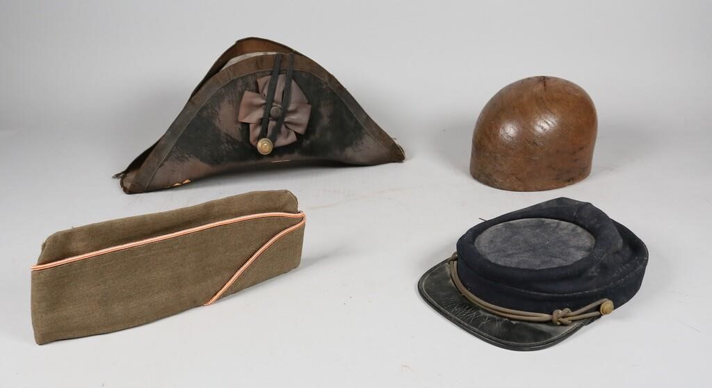 3 MILITARY HATS3 Military hats, 1 Army