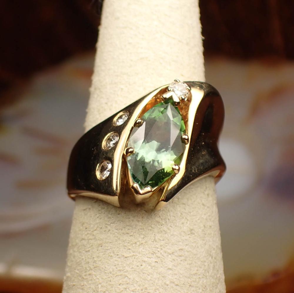 GREEN TOURMALINE DIAMOND AND GOLD 341ce8