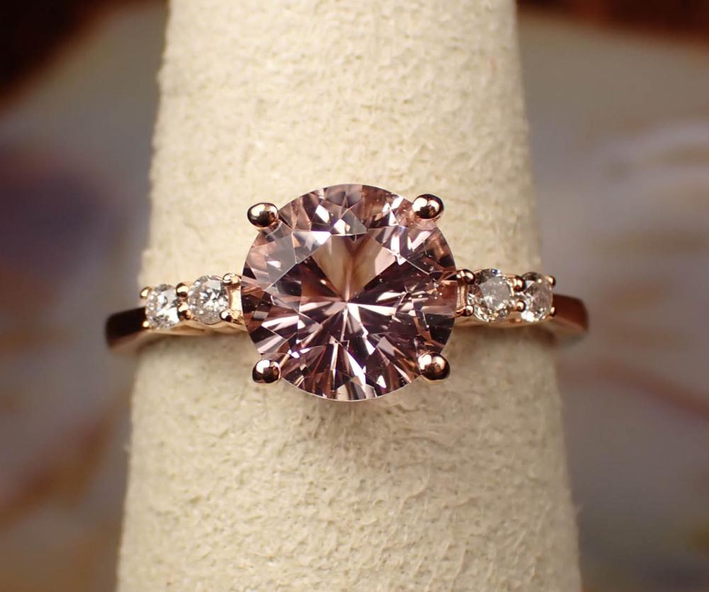 MORGANITE DIAMOND AND FOURTEEN 341d59