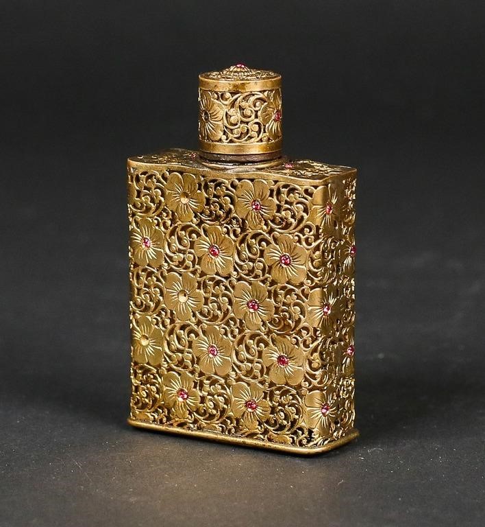 SCHIAPARELLI SHOCKING PERFUME BOTTLESchiaparelli