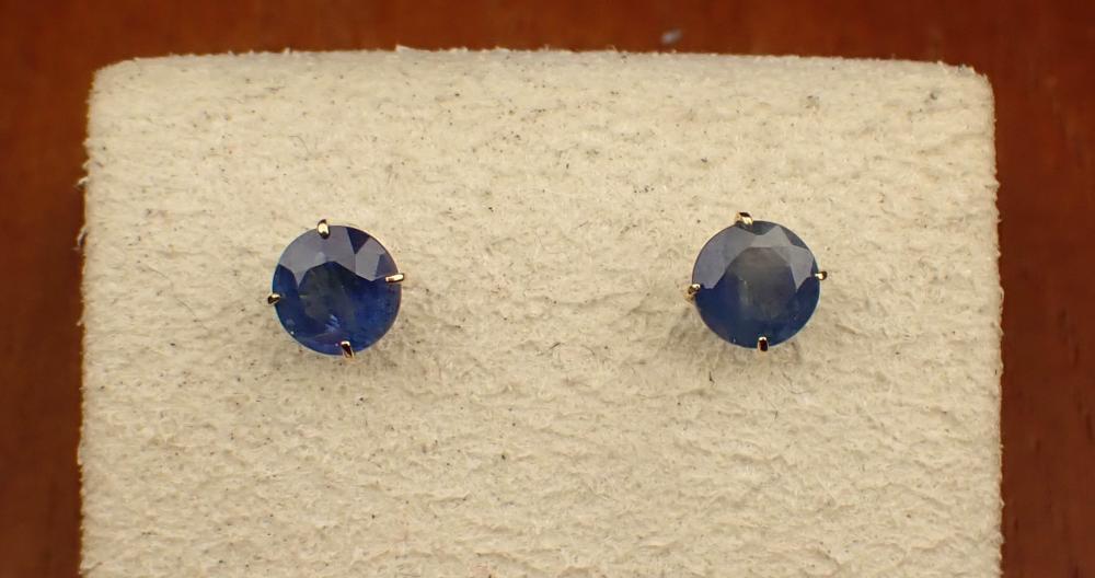 PAIR OF SAPPHIRE AND FOURTEEN KARAT 341dea