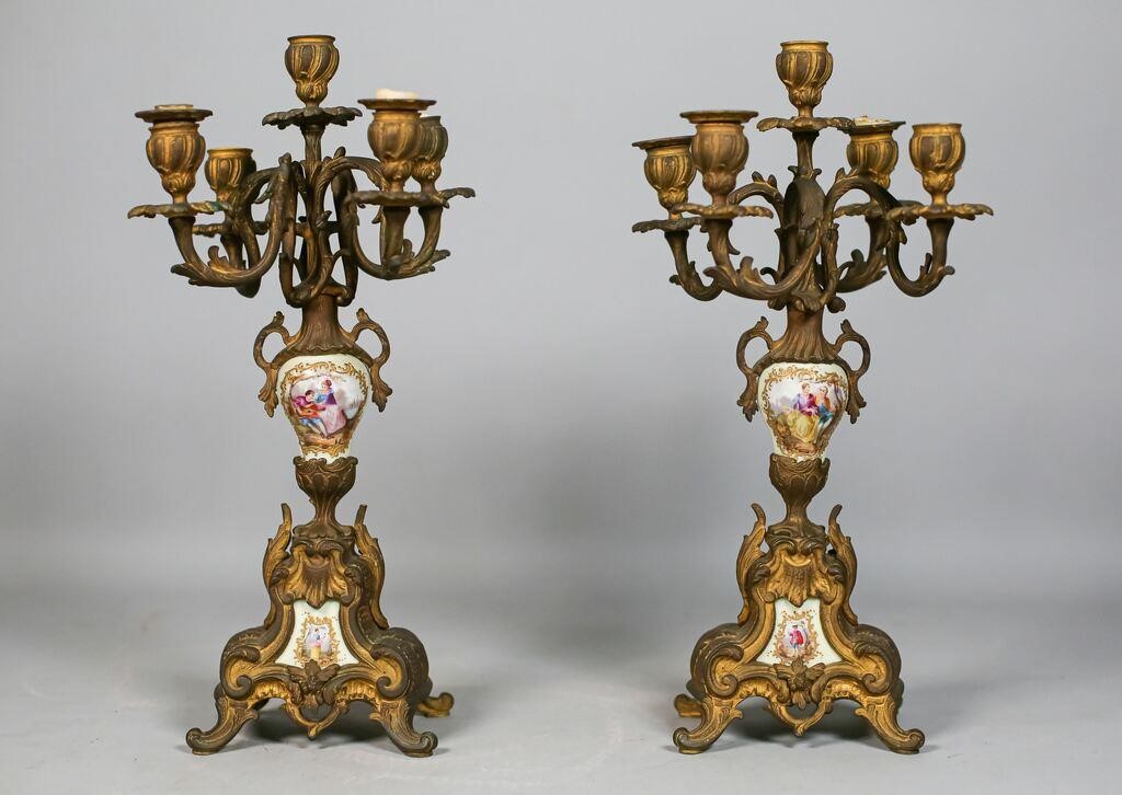 PAIR OF 19TH CENTURY FRENCH CANDELABRAPair 341e03