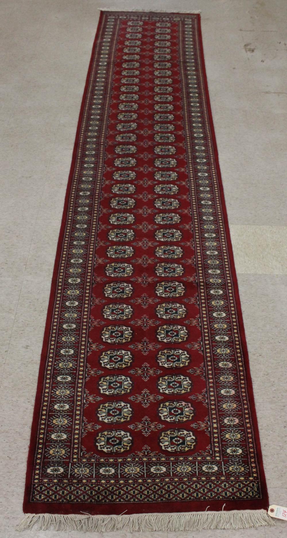 HAND KNOTTED RED BOKHARA RUNNERHAND 341ebe