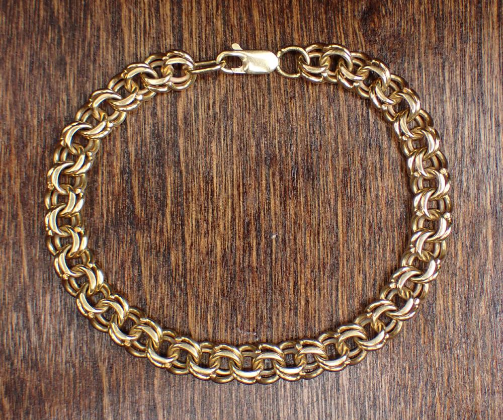 FOURTEEN KARAT YELLOW GOLD CHAIN