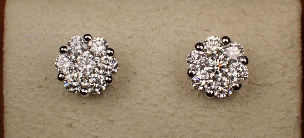 PAIR OF DIAMOND CLUSTER EAR STUDSPAIR