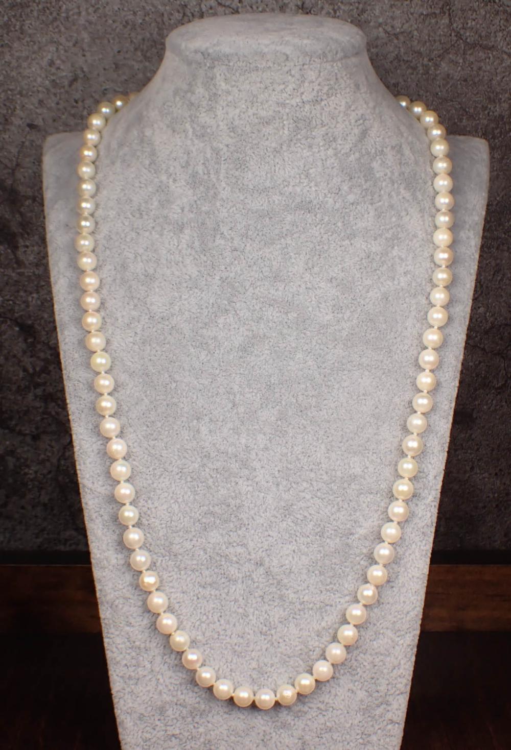 FRESH WATER PEARL NECKLACEFRESH 34211e